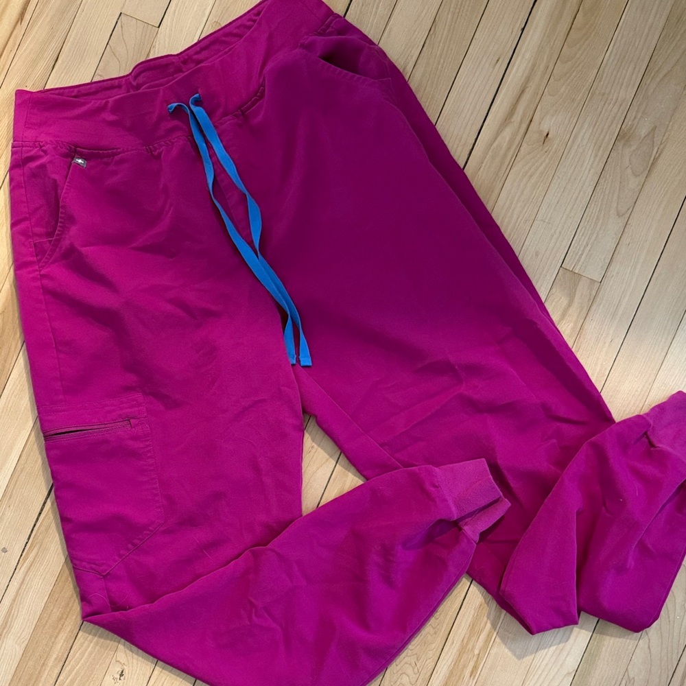 Pink Figs Scrub Pants